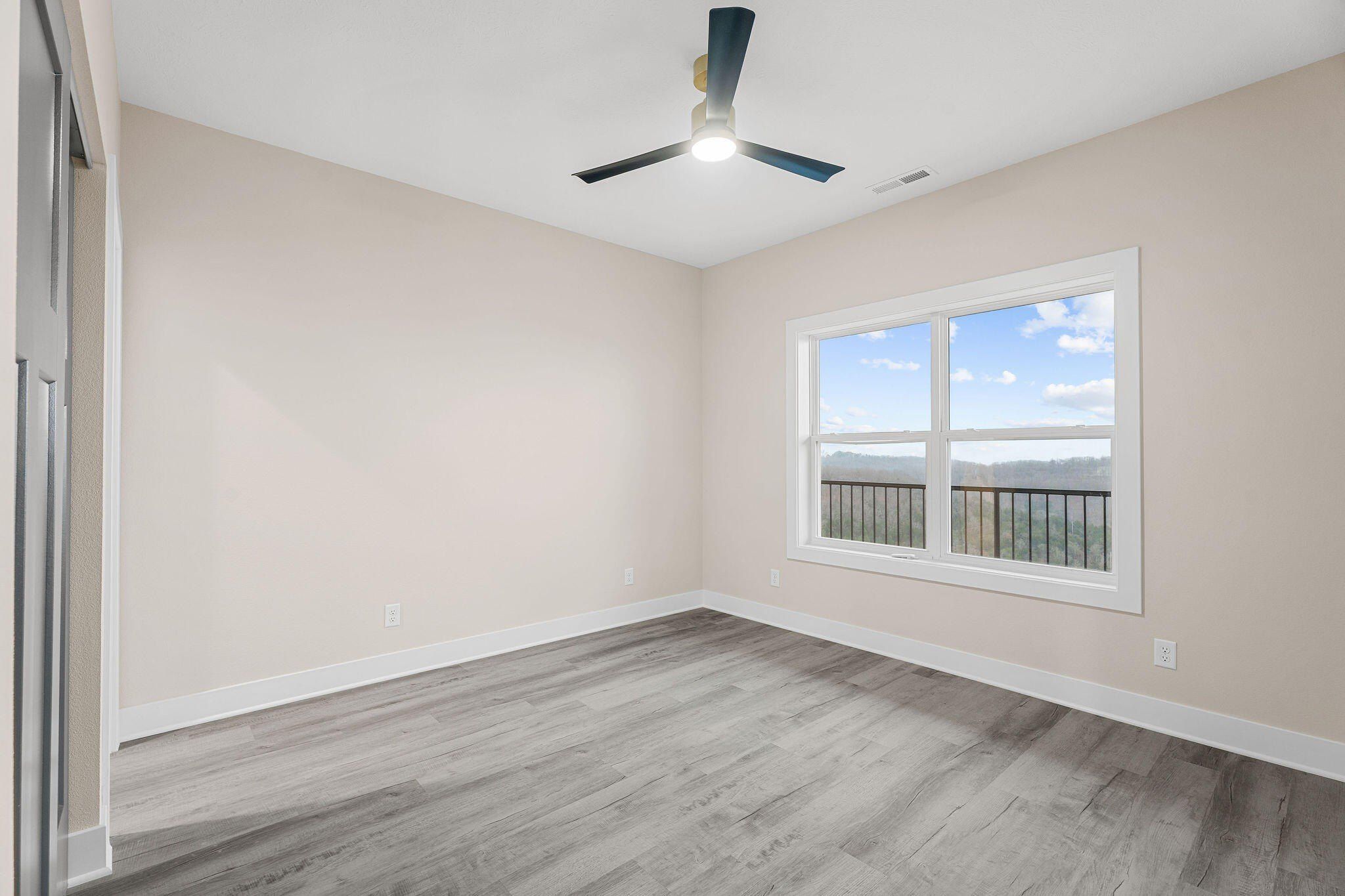 24 Aqua Vista Lane. Branson, MO 65616
