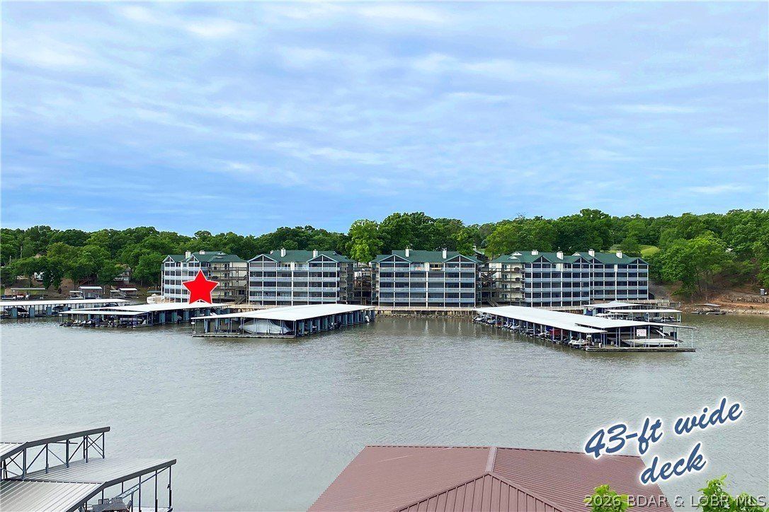 147 Evergreen Condo Drive. Sunrise Beach, MO 65079