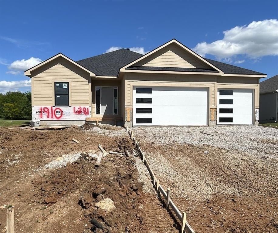 1910 Owen Drive. Pleasant Hill, MO 64080
