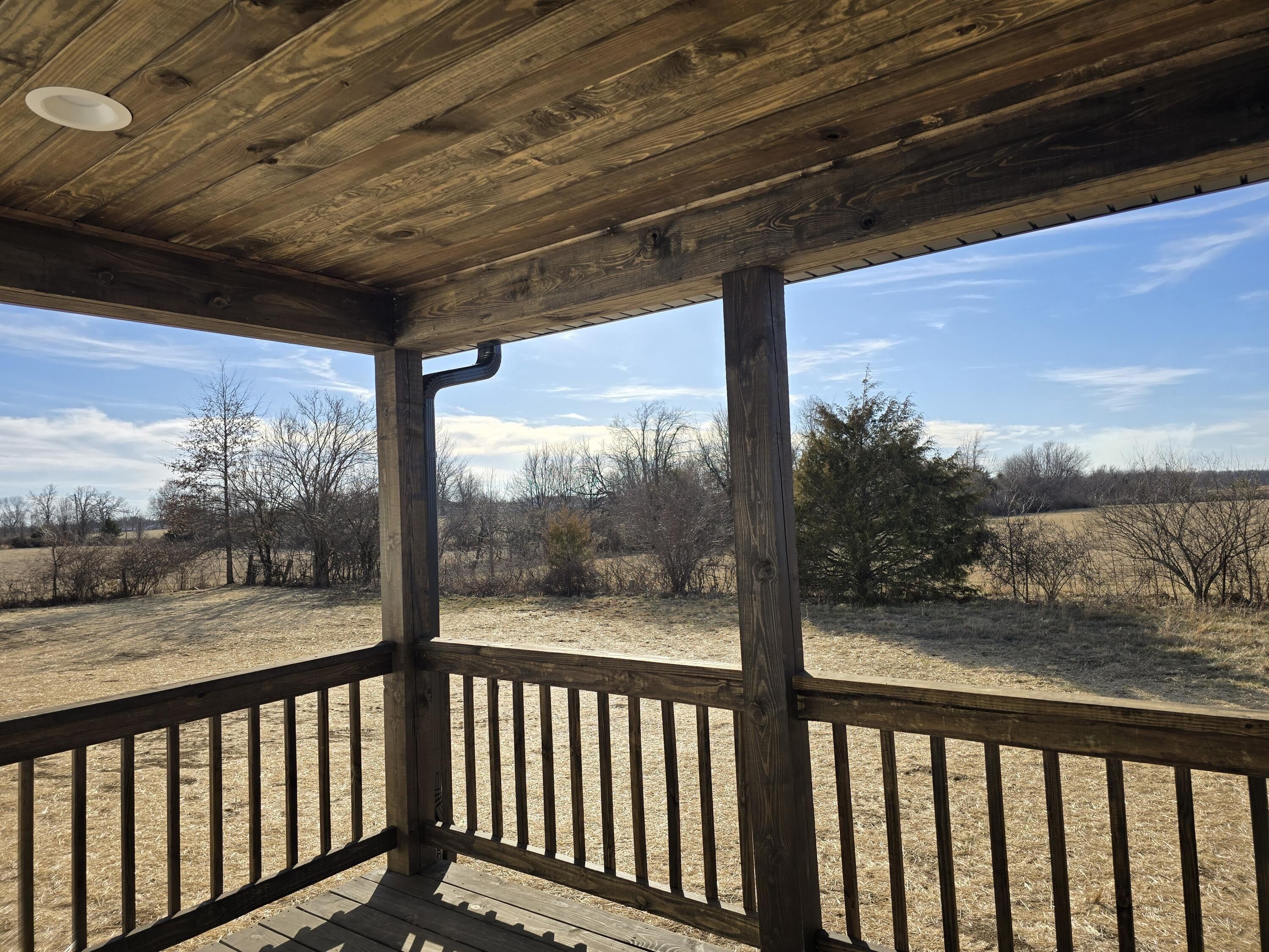 735 Boardwalk. Seymour, MO 65746