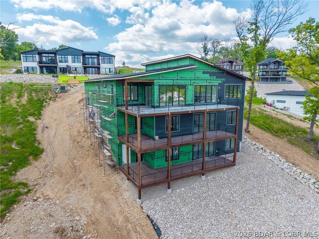5489 Harpers Drive. Osage Beach, MO 65065