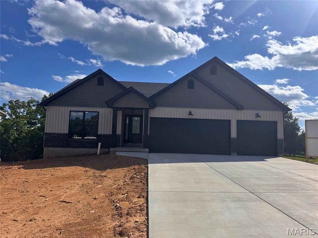 758 Blake Drive. Hillsboro, MO 63050