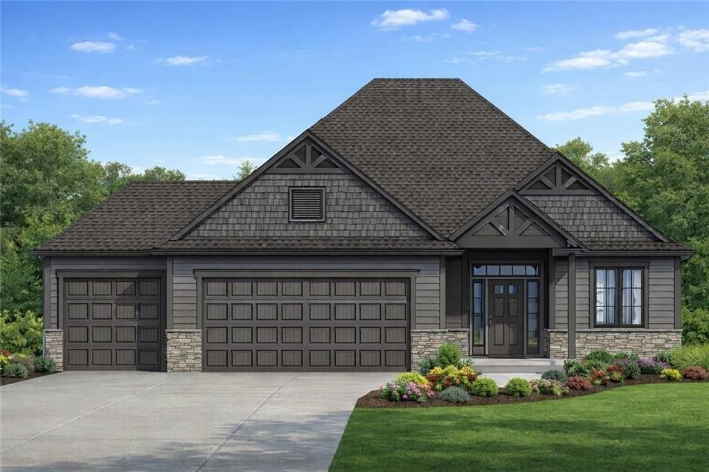 803 Savannah Court. Greenwood, MO 64034