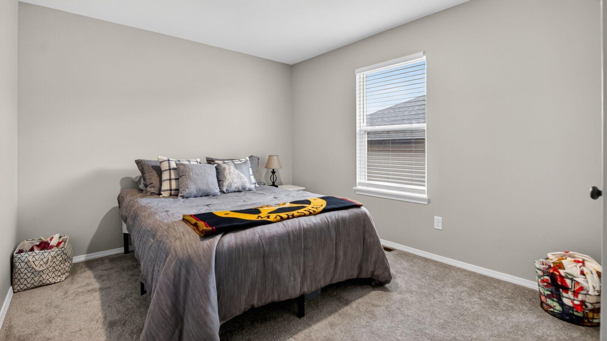 738 Swiss Road. Marshfield, MO 65706