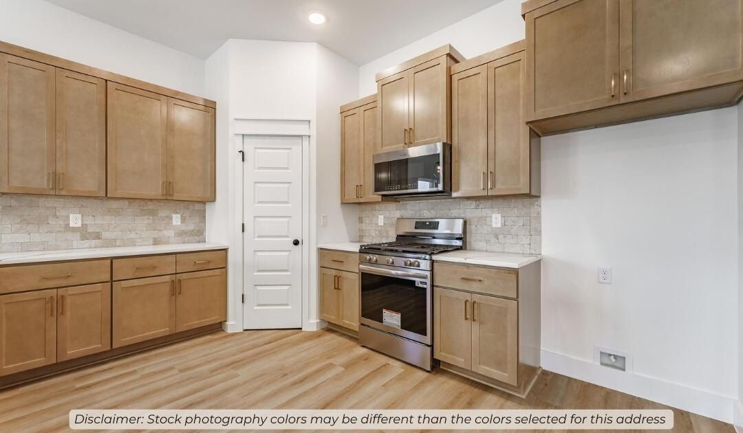 1503 E Riverton Road. Nixa, MO 65714