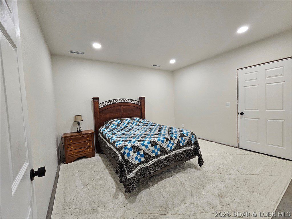 23673 Golden Beach Road. Barnett, MO 65011