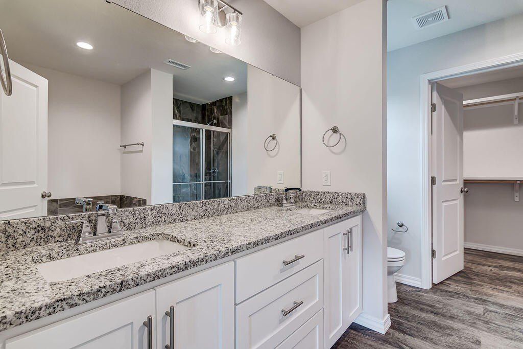 931 S Pindall Lane. Nixa, MO 65714