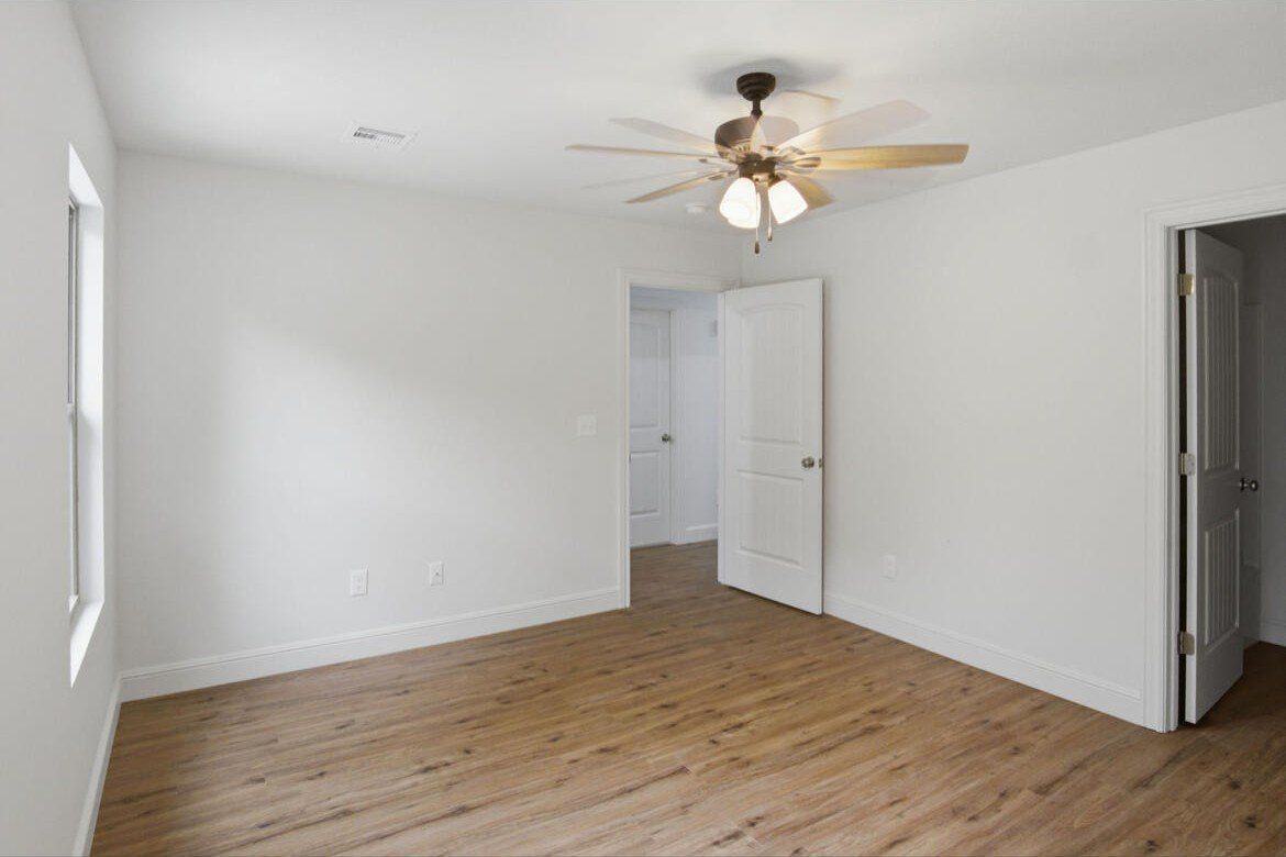 623 N Walker Street. Webb City, MO 64870