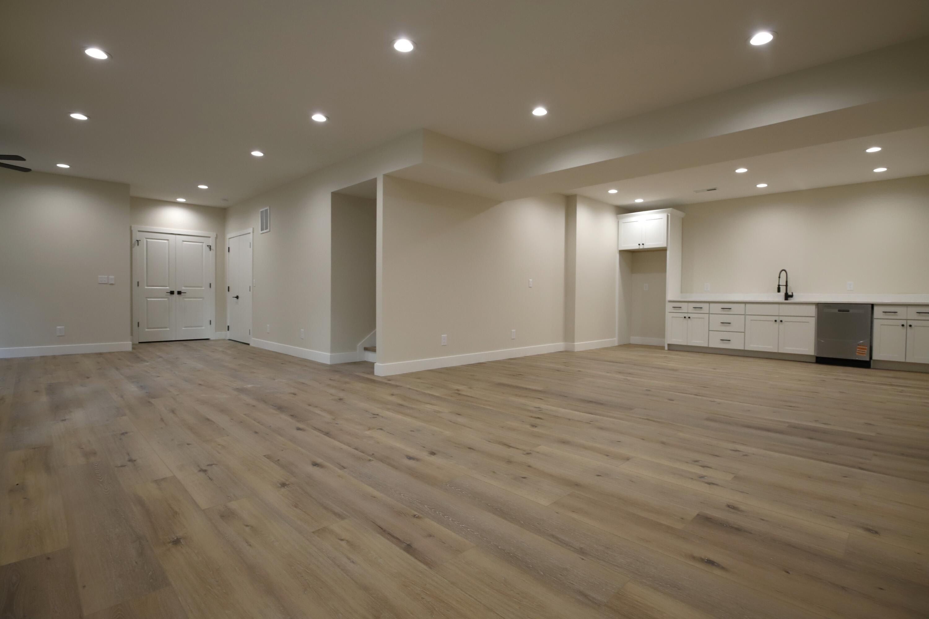 303 Crystal Valley Rd. Clever, MO 65631