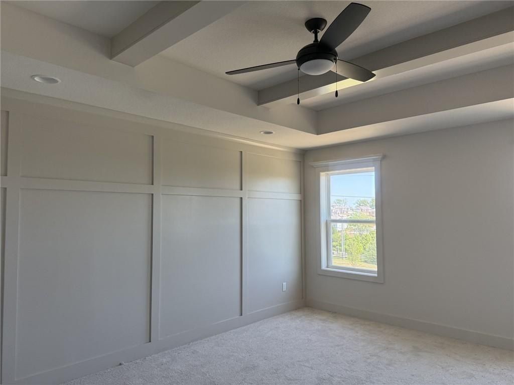 N Highland Place. Kansas City, MO 64155
