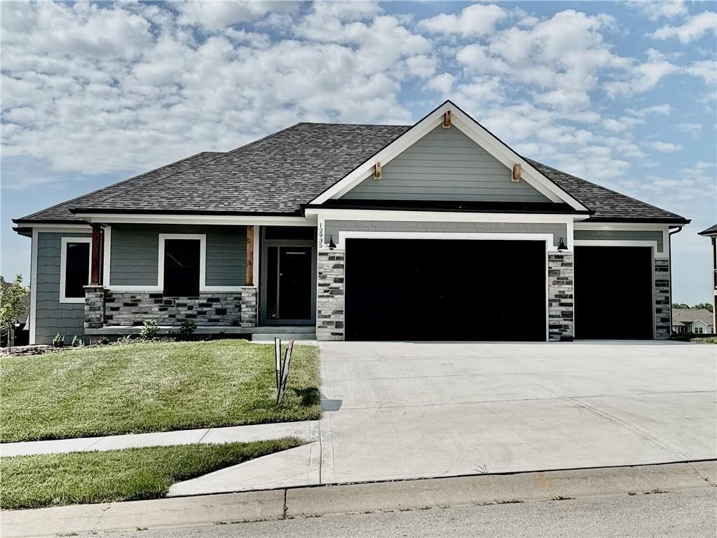 12735 N Champanel Way. Platte City, MO 64079