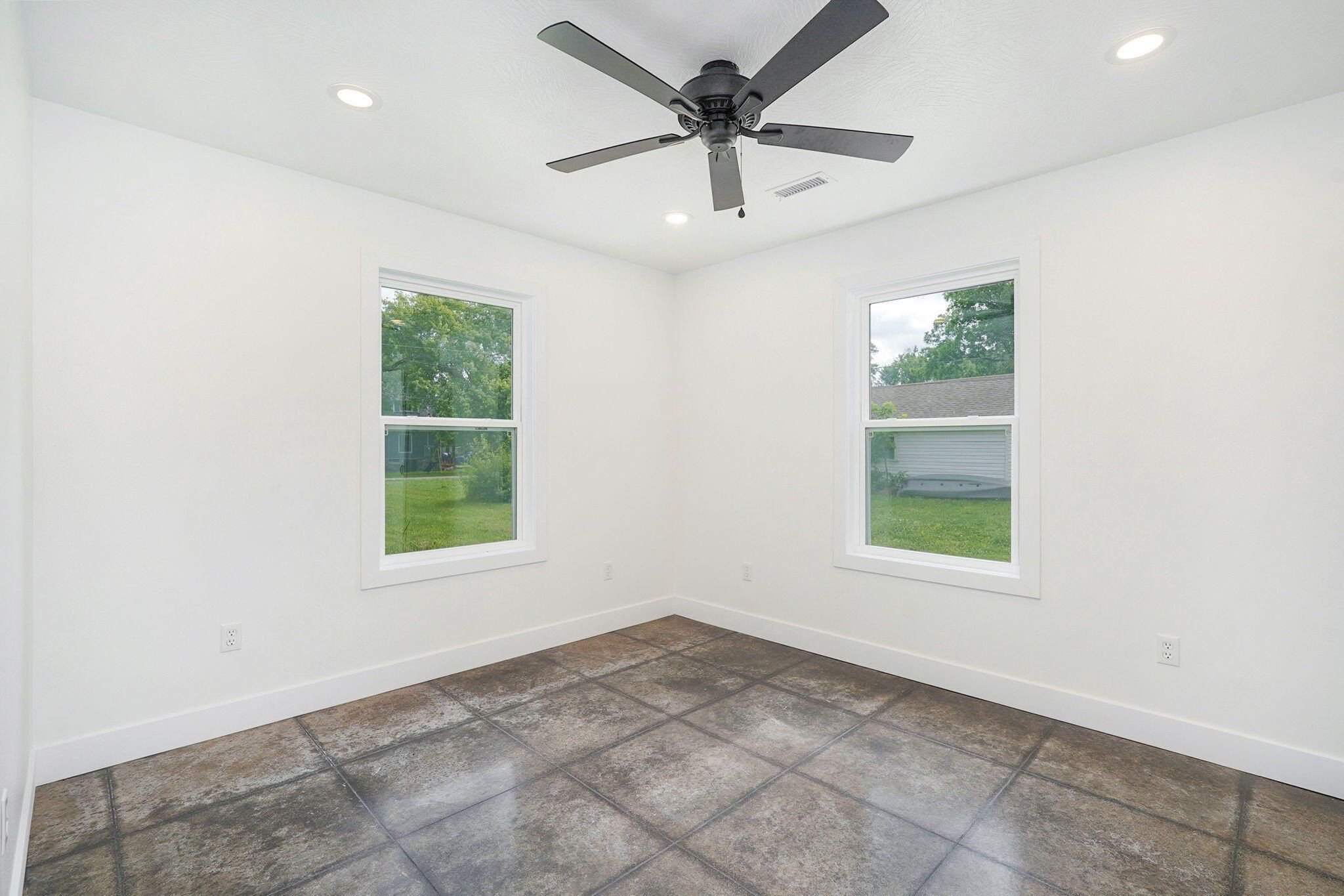 104 W 3Rd Street. Lockwood, MO 65682