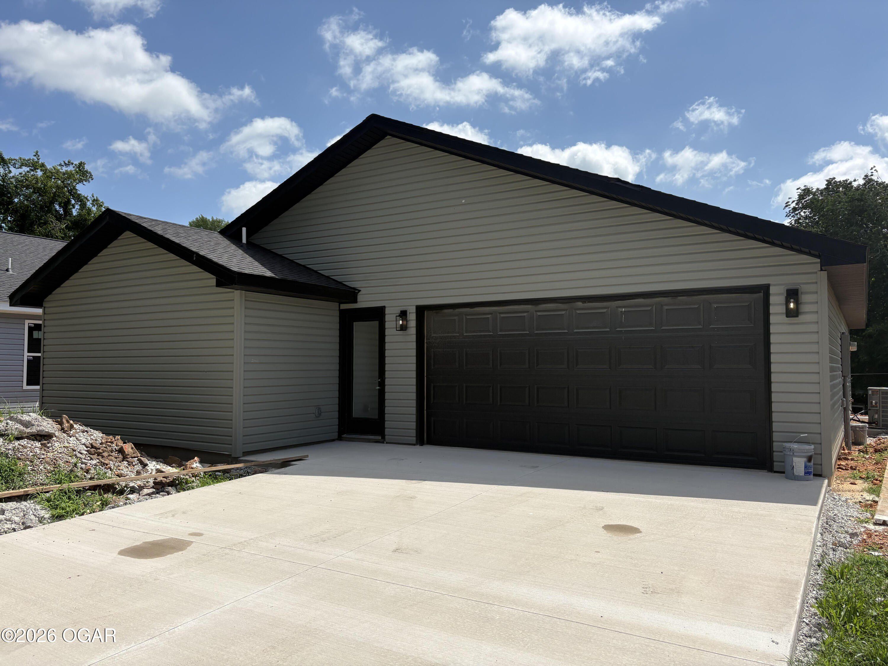 1021 N Prospect Avenue. Carthage, MO 64836