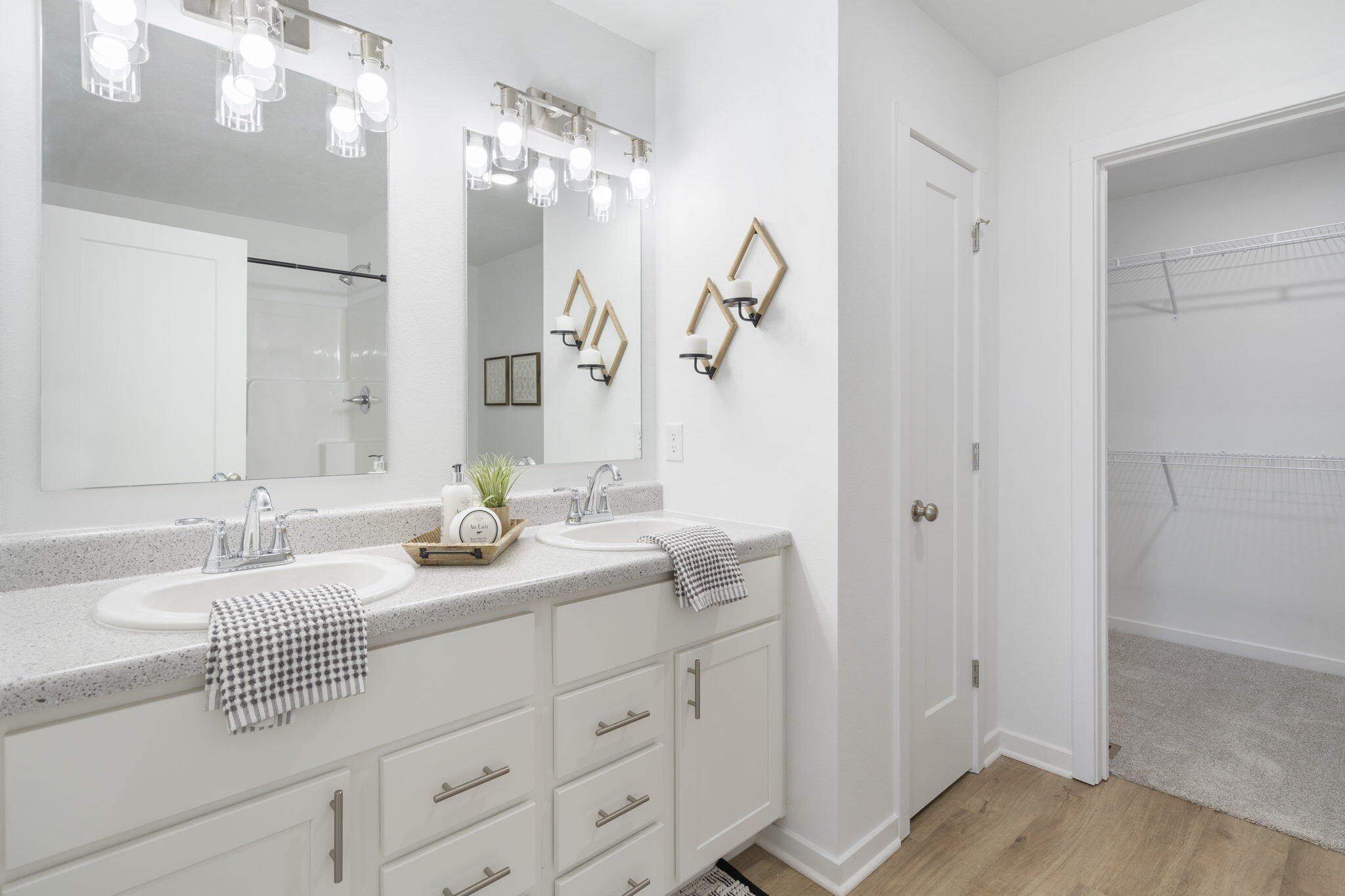 840 S Somerset Drive. Springfield, MO 65802
