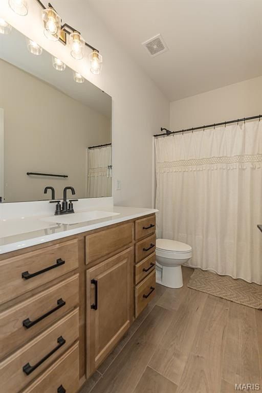 603 Schapers Court. Moscow Mills, MO 63362
