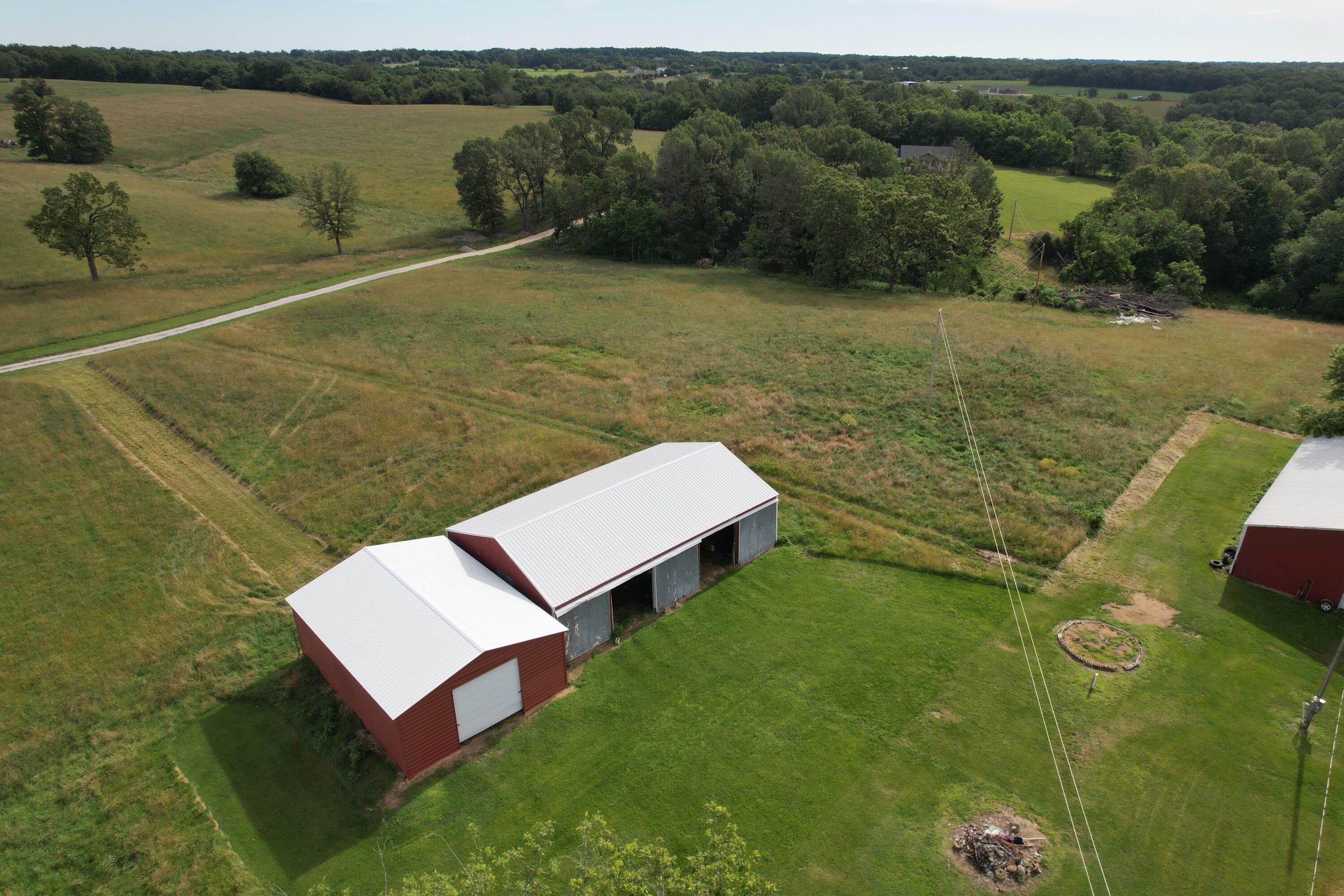 21696 Lawrence 1230. Aurora, MO 65605