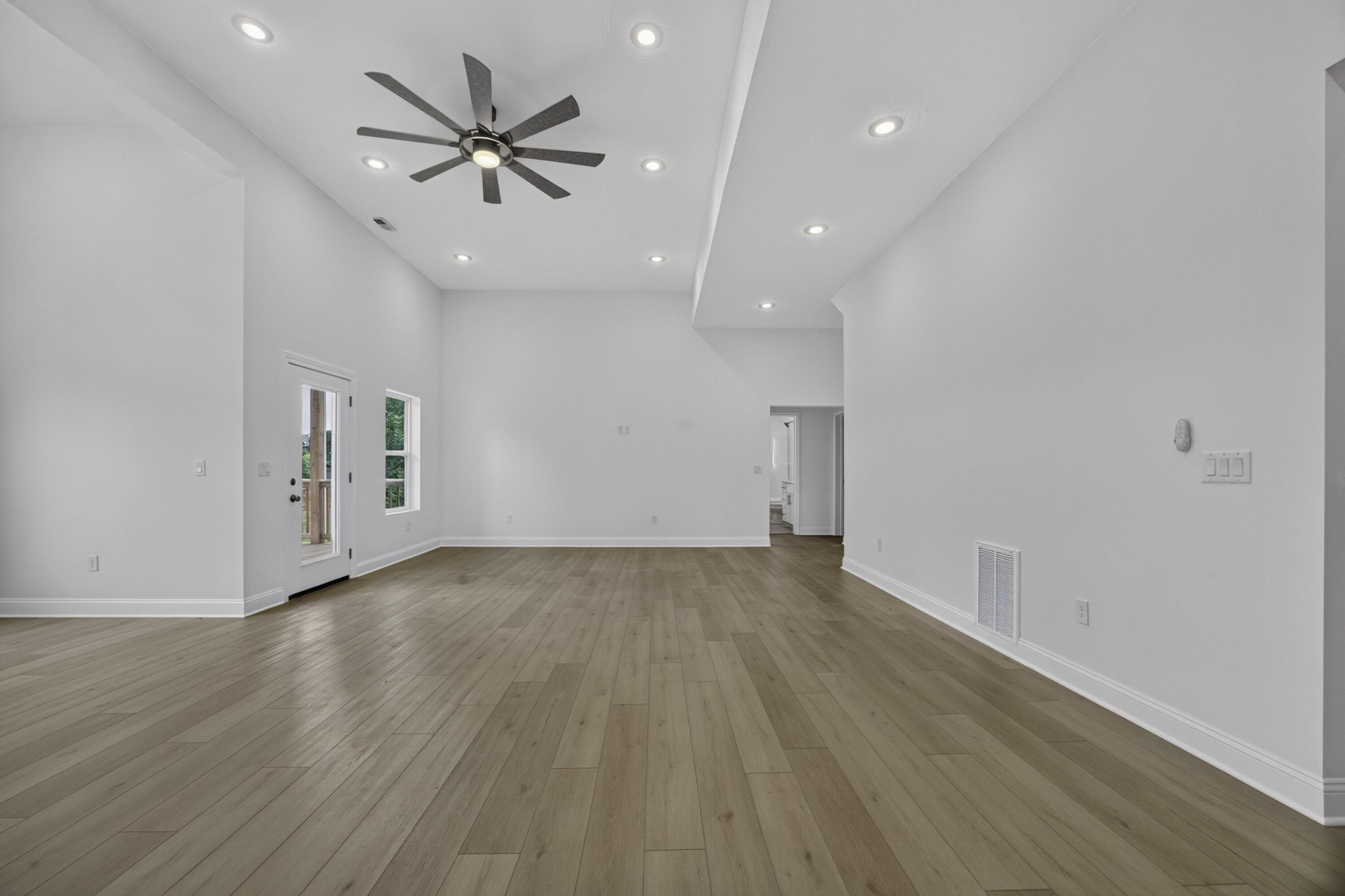 845 S Black Sands Avenue. Nixa, MO 65714