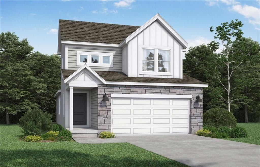 1421 Se Vantage Drive. Lees Summit, MO 64081