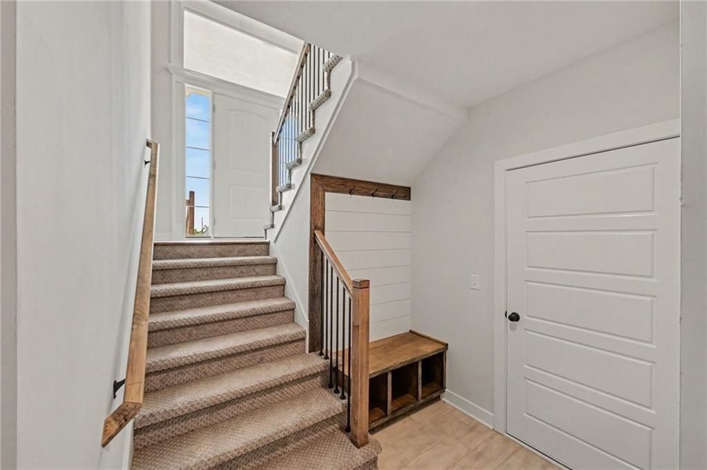 1018 Jasmine Drive. Liberty, MO 64068