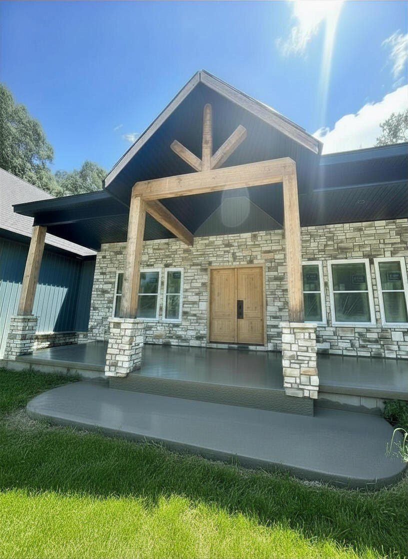 2094 N Farm Road 241. Strafford, MO 65757