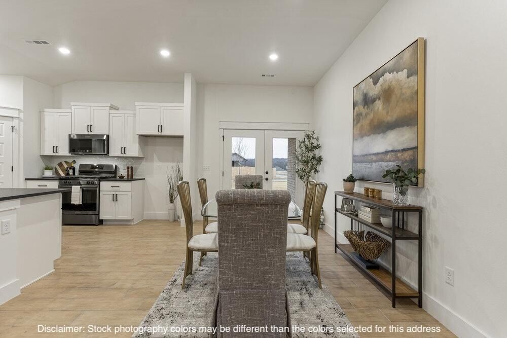 5140 S Tamarack Lane. Battlefield, MO 65619