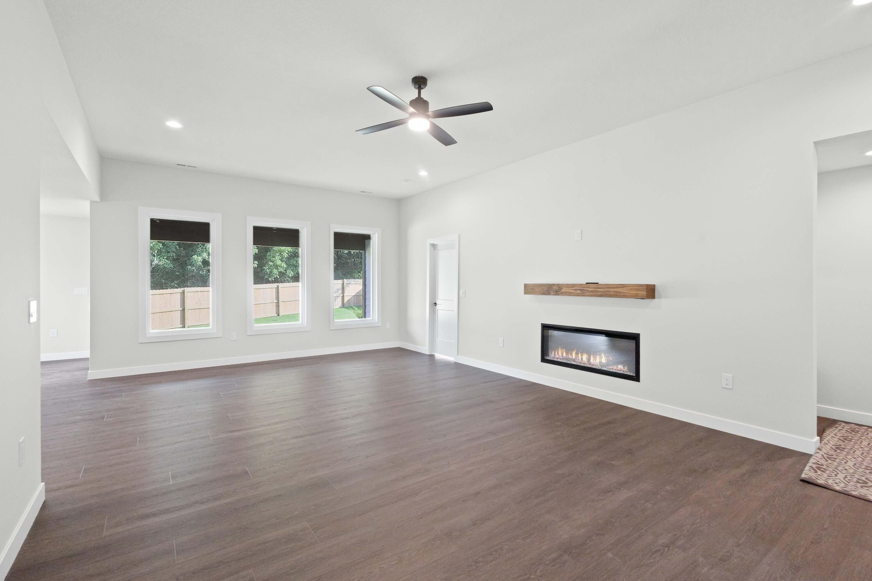1874 County Road 358. Fulton, MO 65251