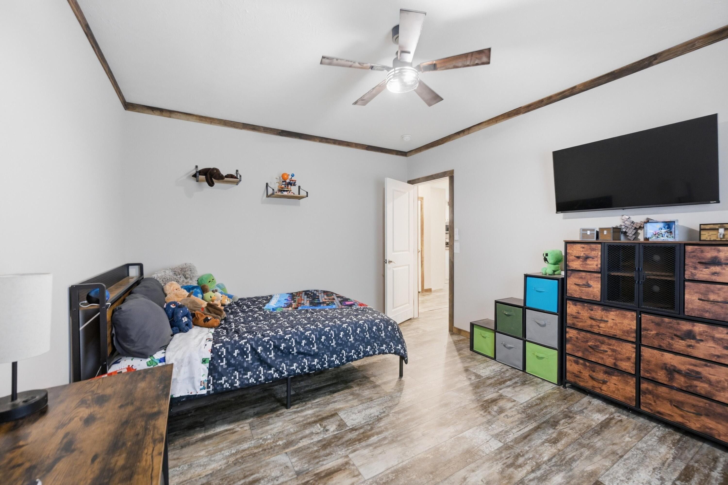 1270 Plainview Road. Anderson, MO 64831