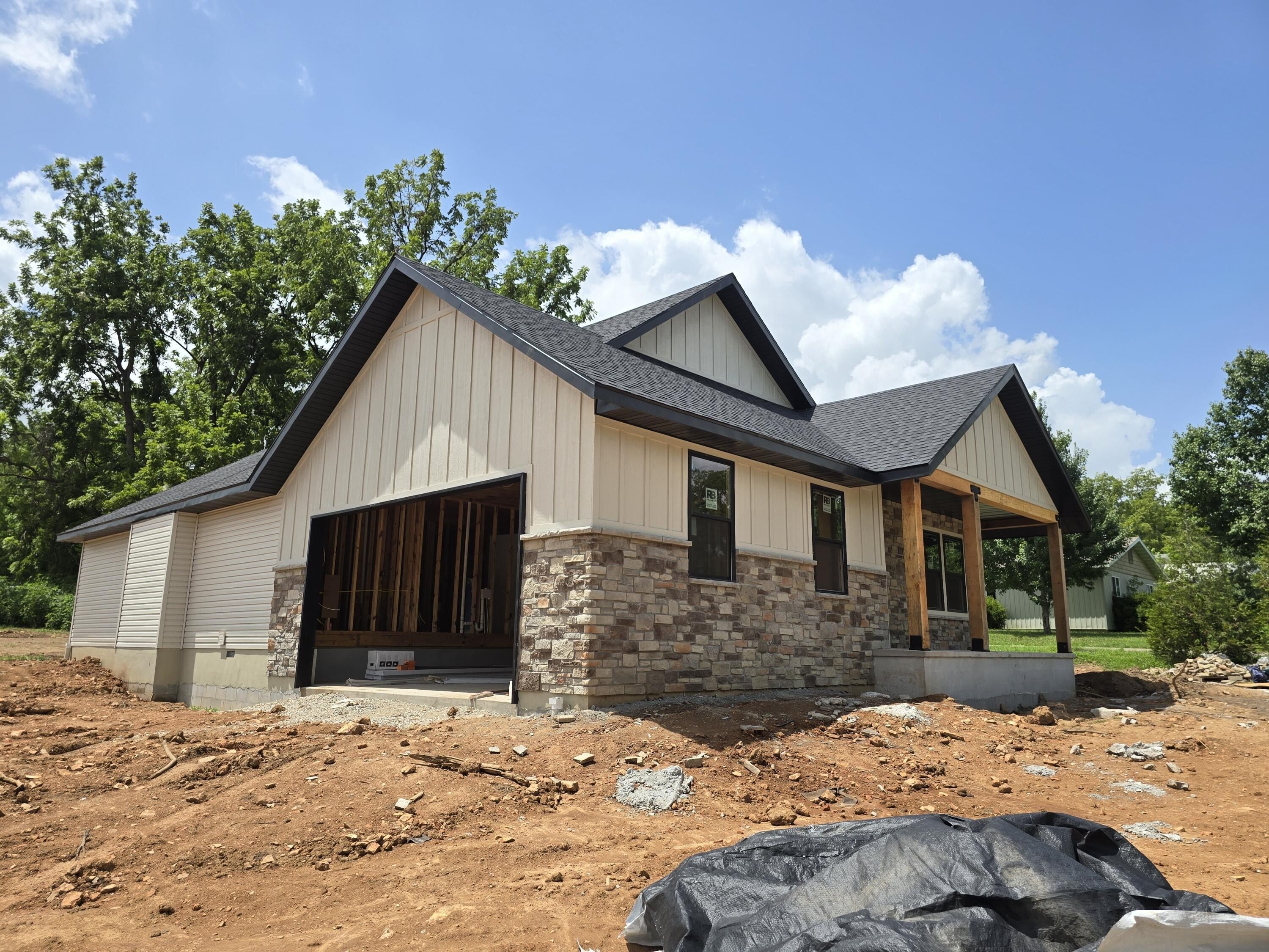 304 W Linn Street. Marionville, MO 65705