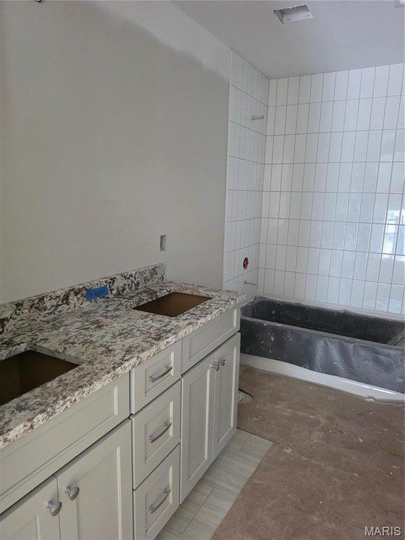 923 Poinsetta Lane. Kirkwood, MO 63122