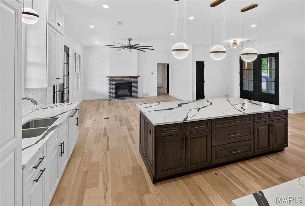 Brunston Drive. Cape Girardeau, MO 63701