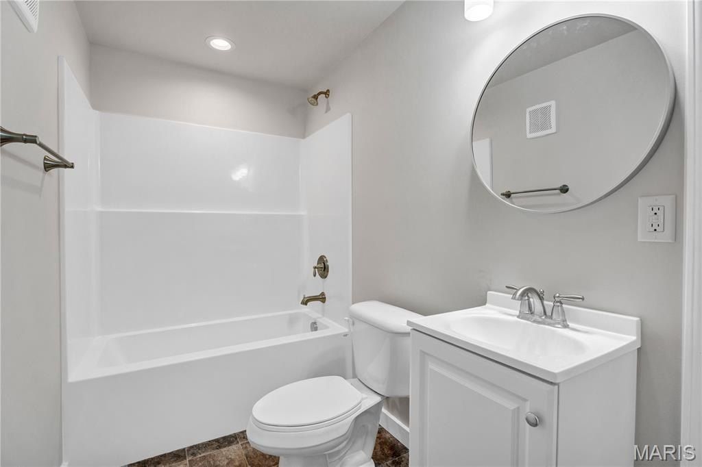 6103 Union Drive. Hillsboro, MO 63050