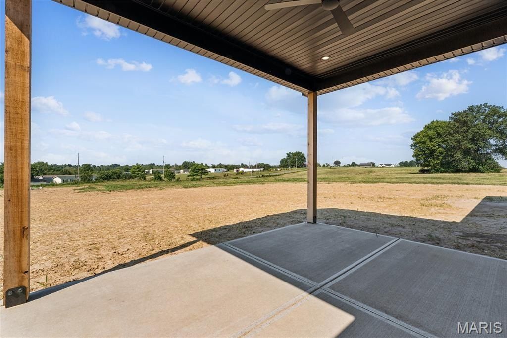101 Sunrise Lane. Old Monroe, MO 63369