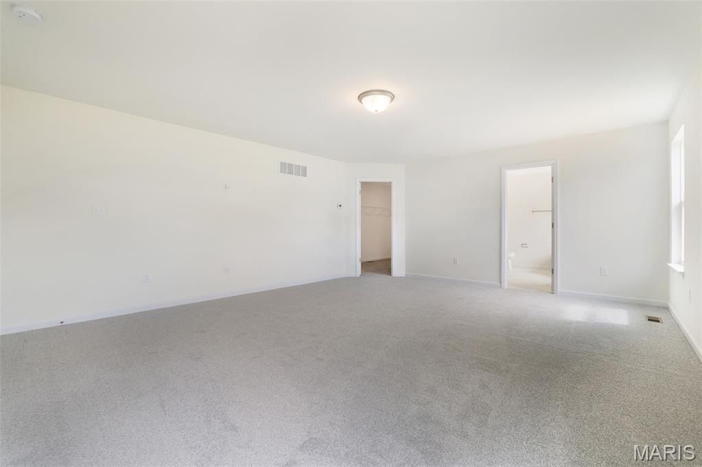 230 Windmill View Drive. Wentzville, MO 63385
