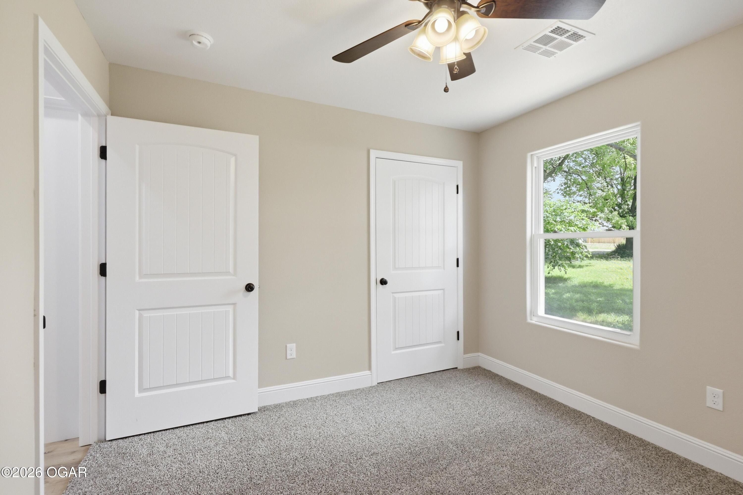 605 N Tennessee Avenue. Carterville, MO 64835
