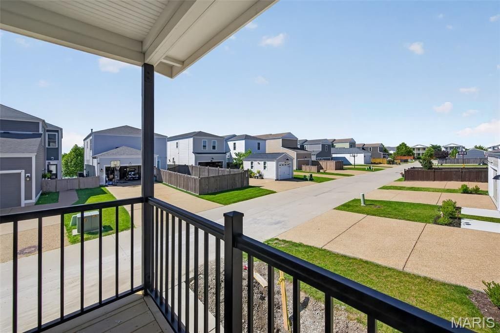 188 Canal Cottage Alley. Saint Charles, MO 63301