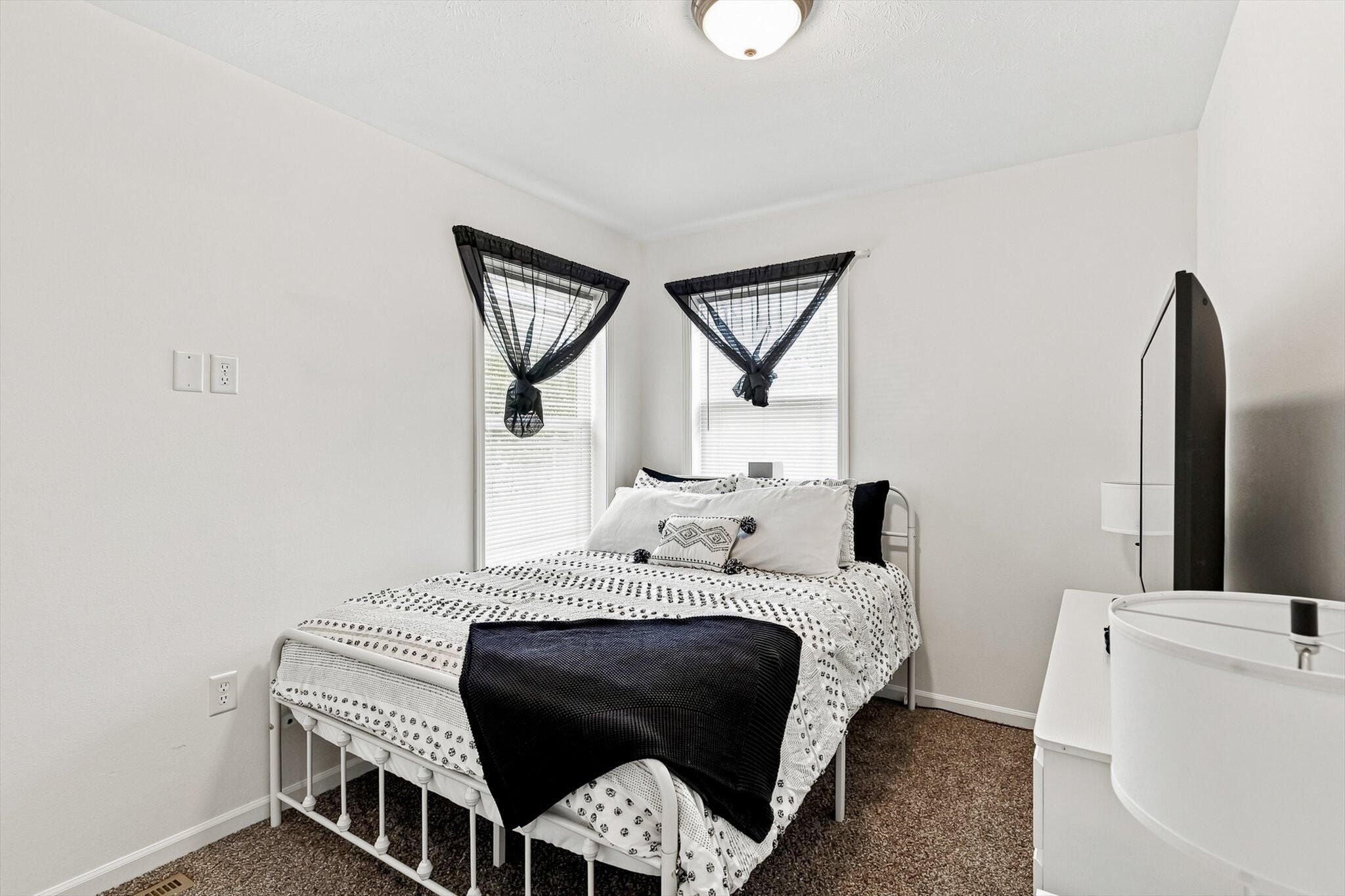 4071 White Oak Road. Rockaway Beach, MO 65740
