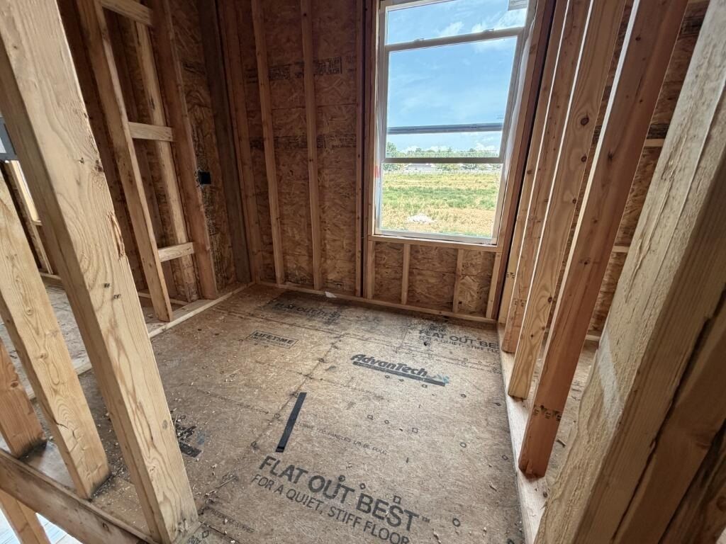 427 Pebblestone Street. Sparta, MO 65753