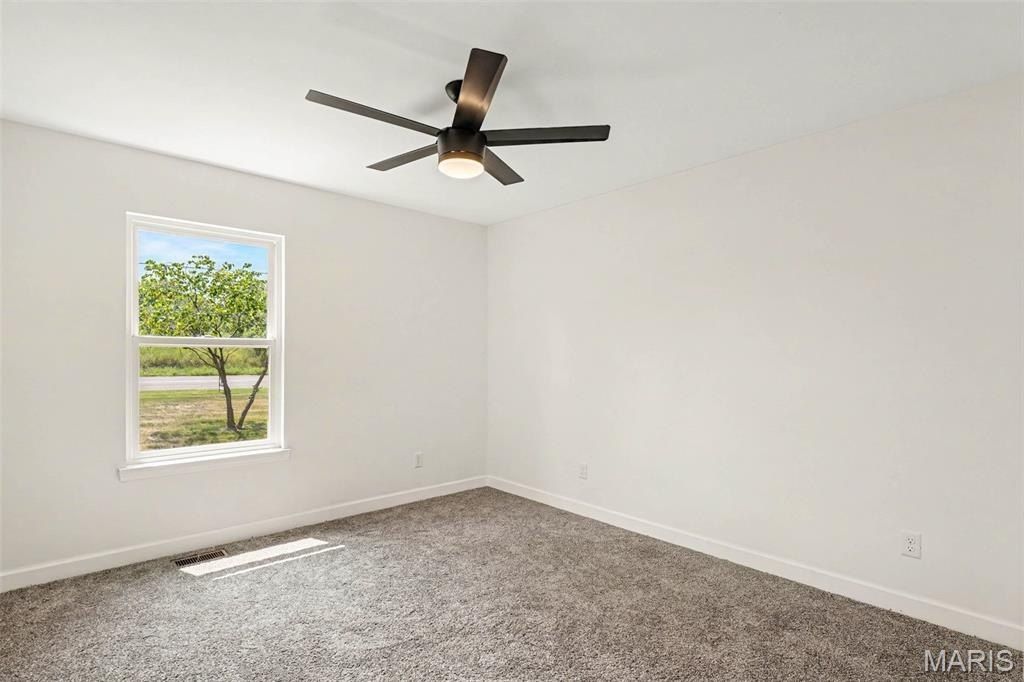 9406 Hillsboro House Springs Road. Hillsboro, MO 63050