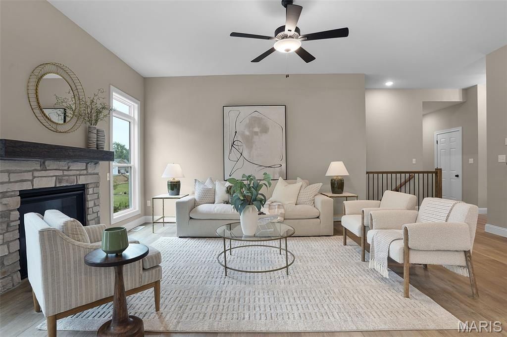 134 Fiddlers Close Road. Washington, MO 63090