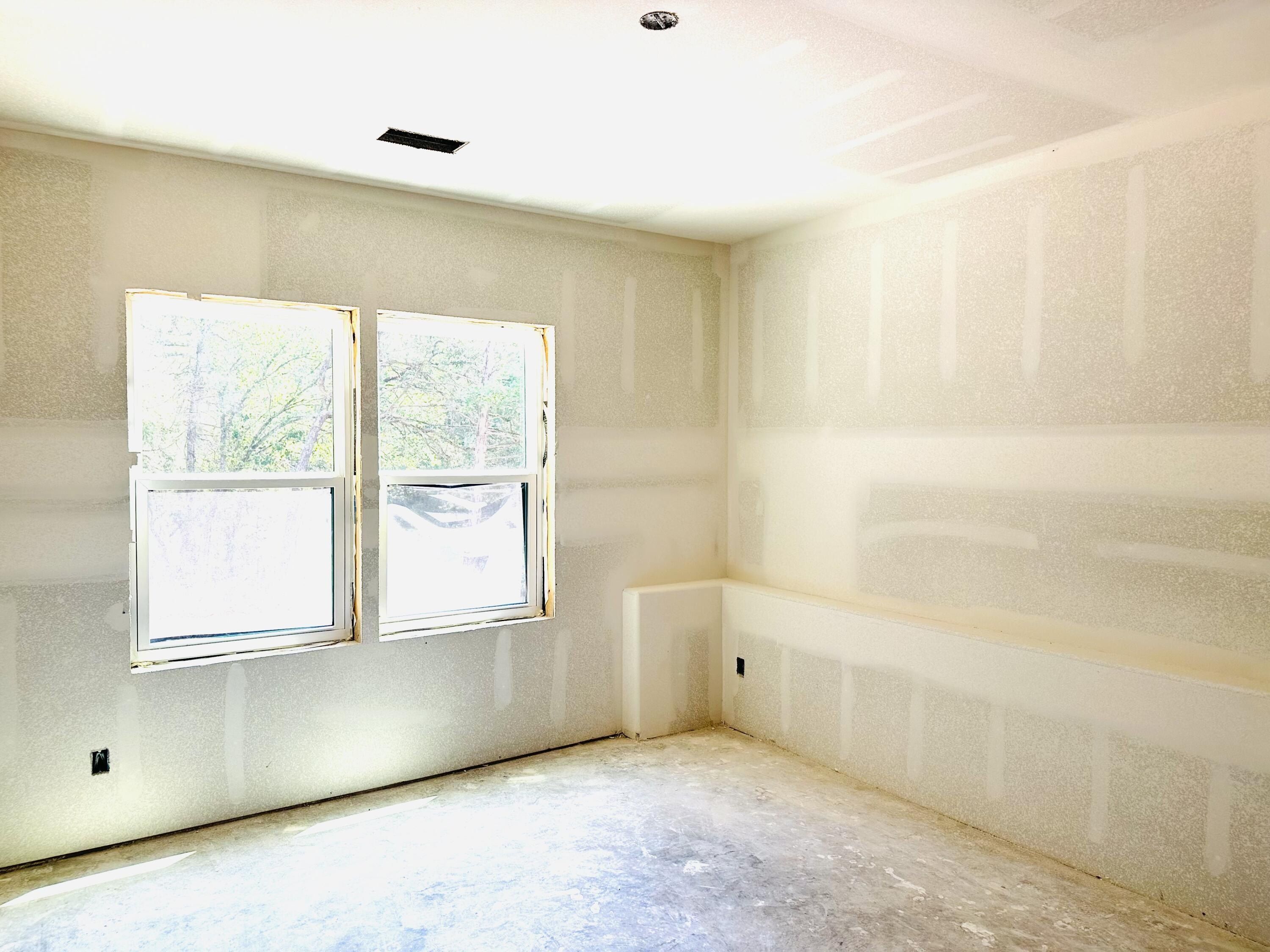 22542 Dove Drive. Golden, MO 65658