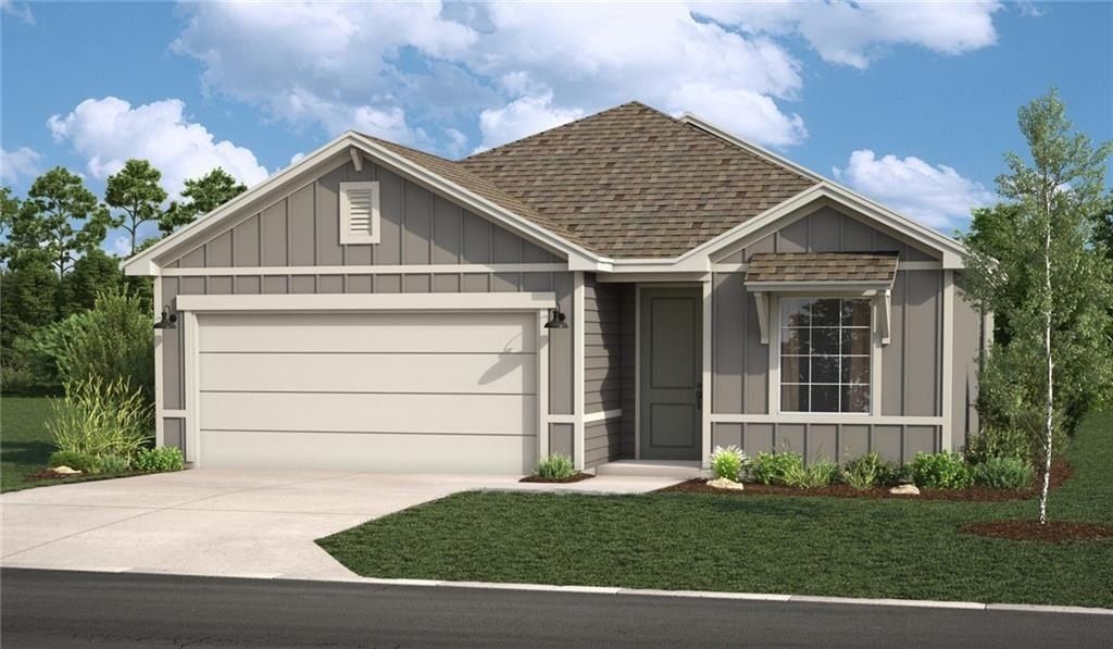1219 Saddle Court. Raymore, MO 64083