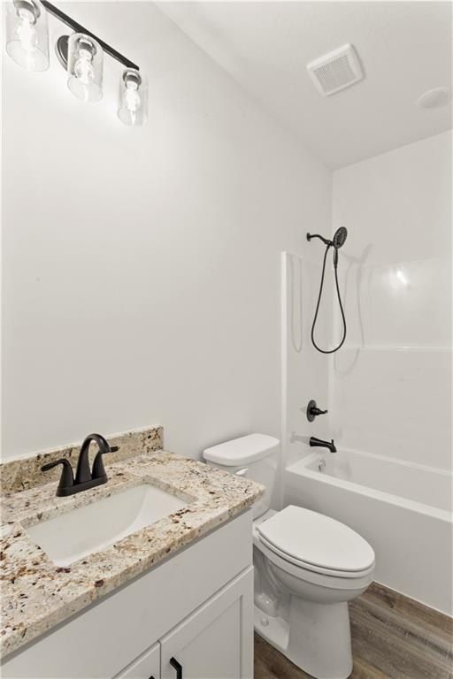 1006 Deer Run. Warrensburg, MO 64093