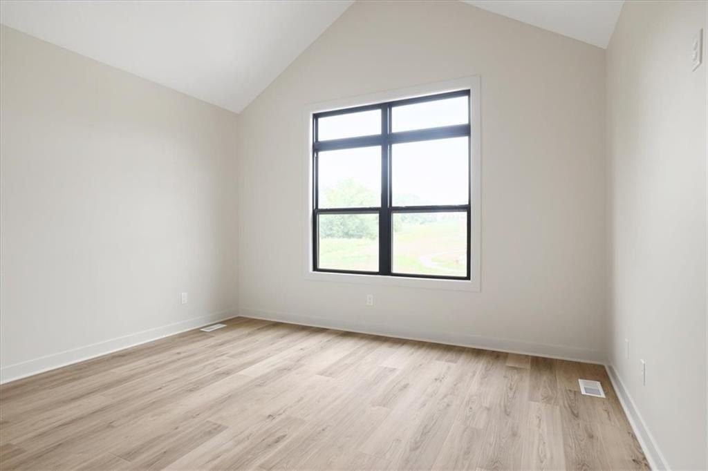 2204 Arbor Lane. Excelsior Springs, MO 64024
