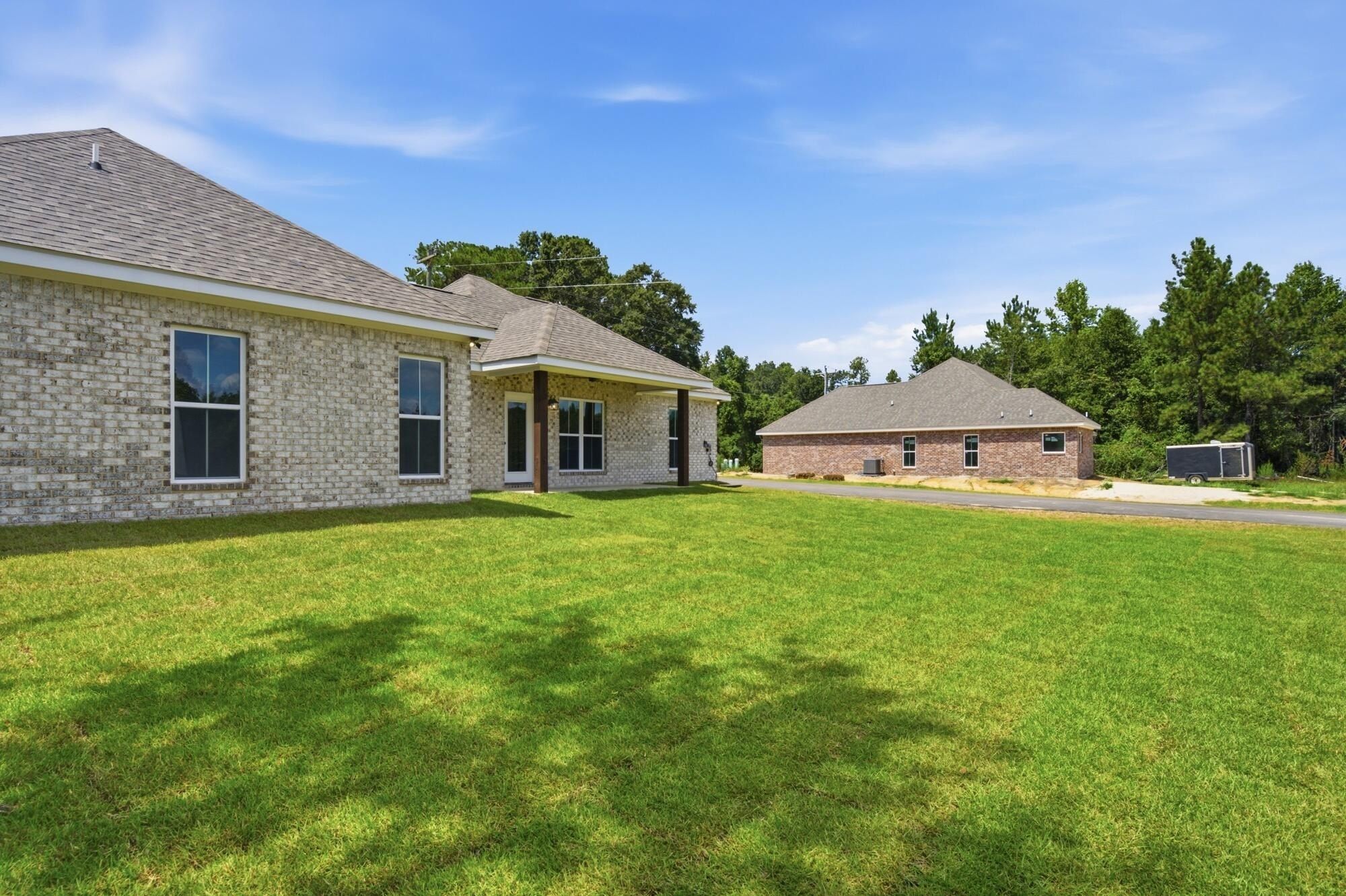 109 Friend Rd. Hattiesburg, MS 39402