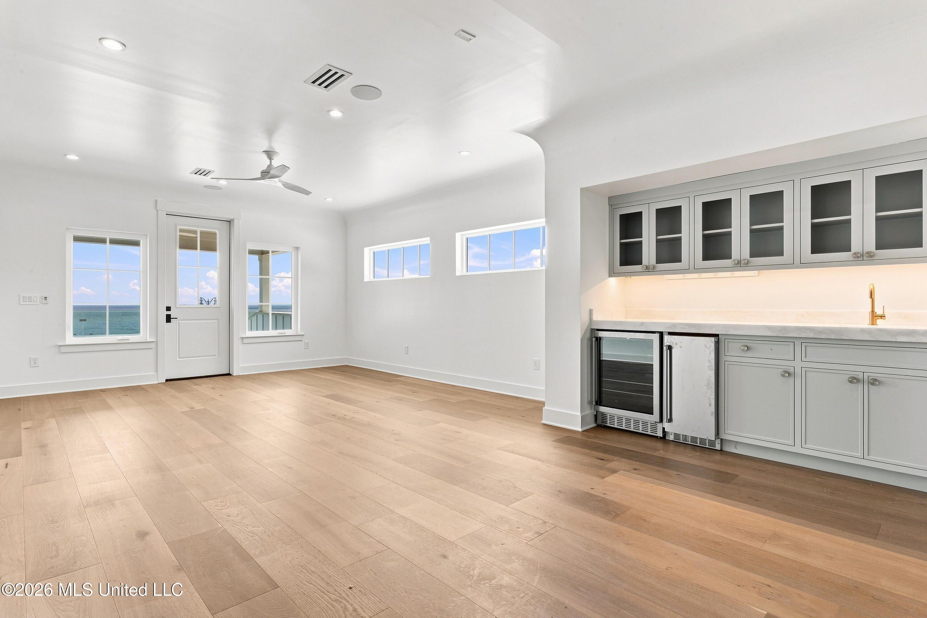 1936 Beach Drive. Gulfport, MS 39507