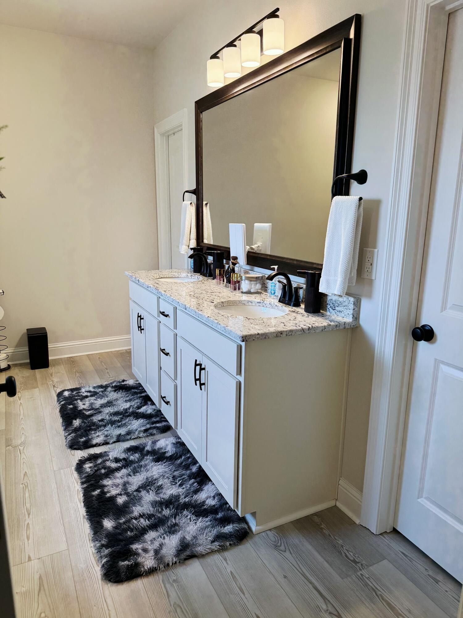 15283 High Point Dr. Gulfport, MS 39503