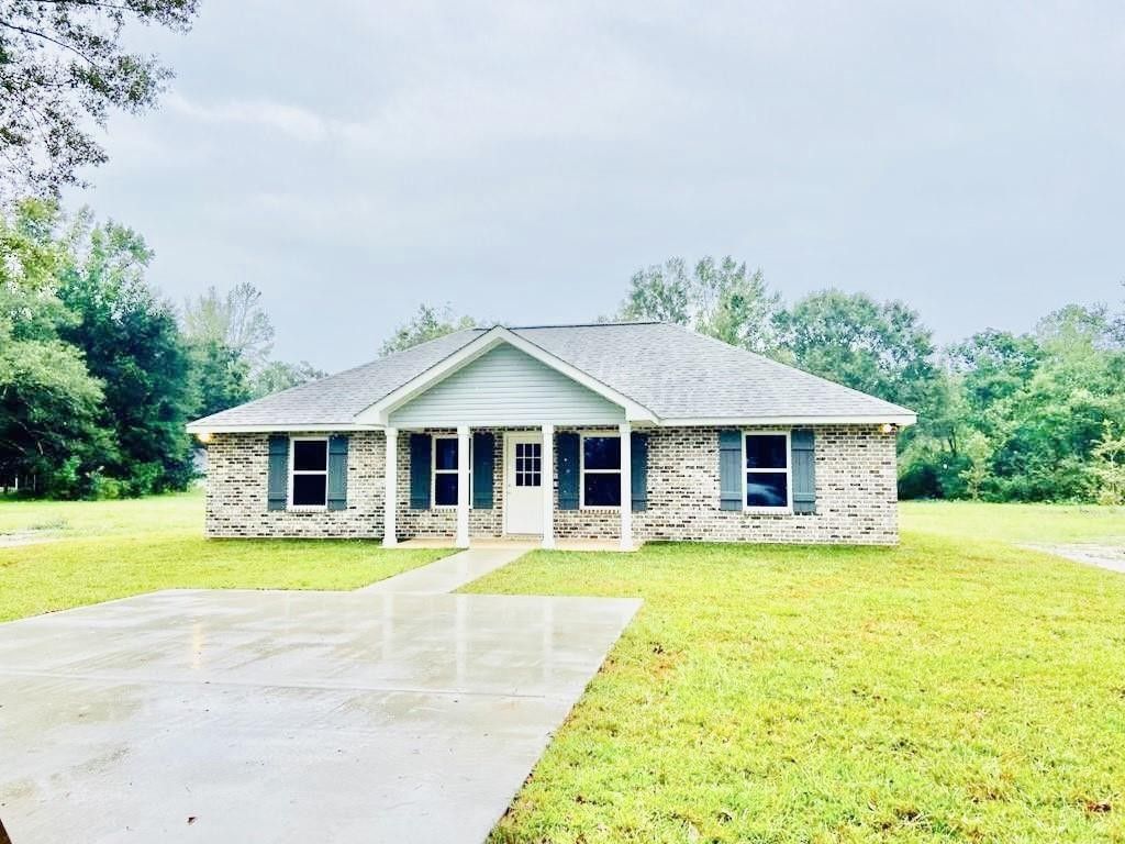 424 Peters Rd. Poplarville, MS 39470