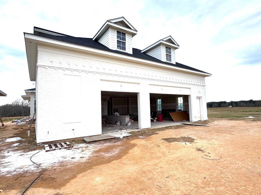 1437 Mcneill Steep Hollow Road. Carriere, MS 39426