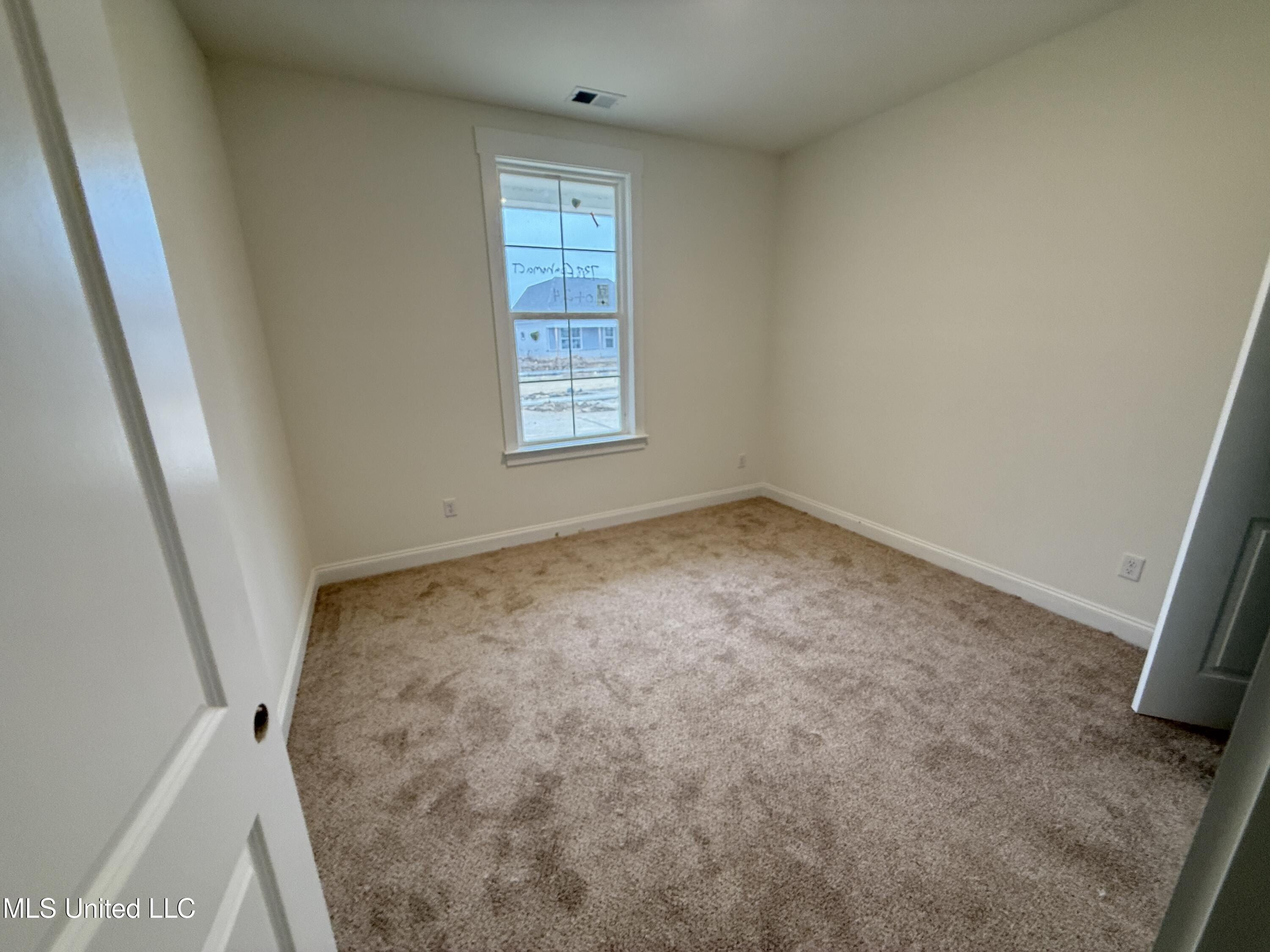 767 Coahoma Court. Nesbit, MS 38651