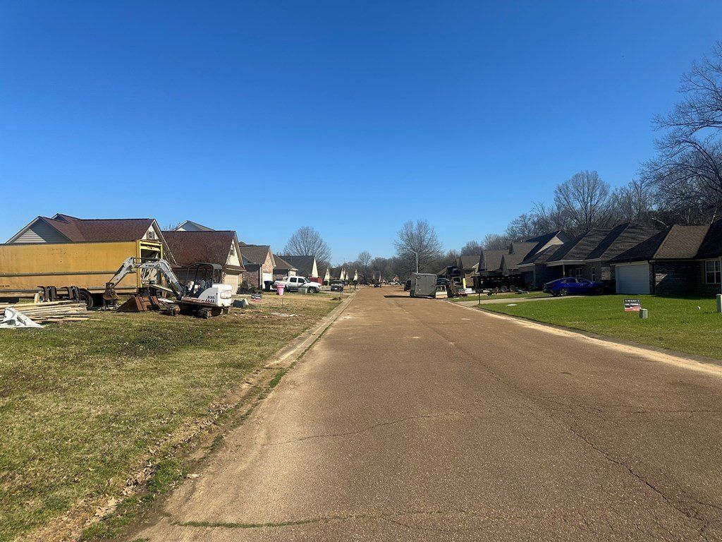 128 Shadow Lane. Batesville, MS 38606